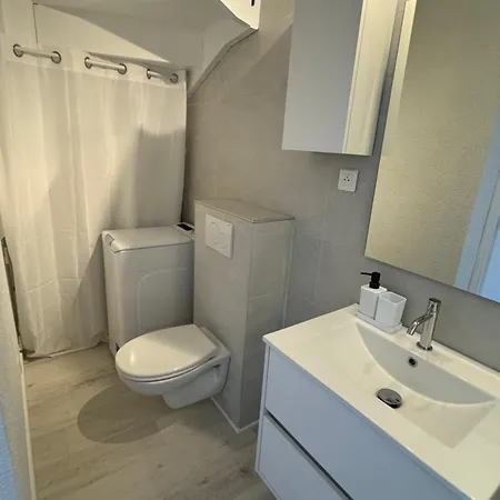 Dom wakacyjny Maison 4/6 Pers Avec Terrasse, Piscine, Mer 200m Marseillan (Herault)